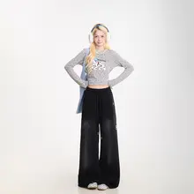 犬のプリントドット柄長袖Tシャツ【レトロ・秋用・女性用・スリムフィット】