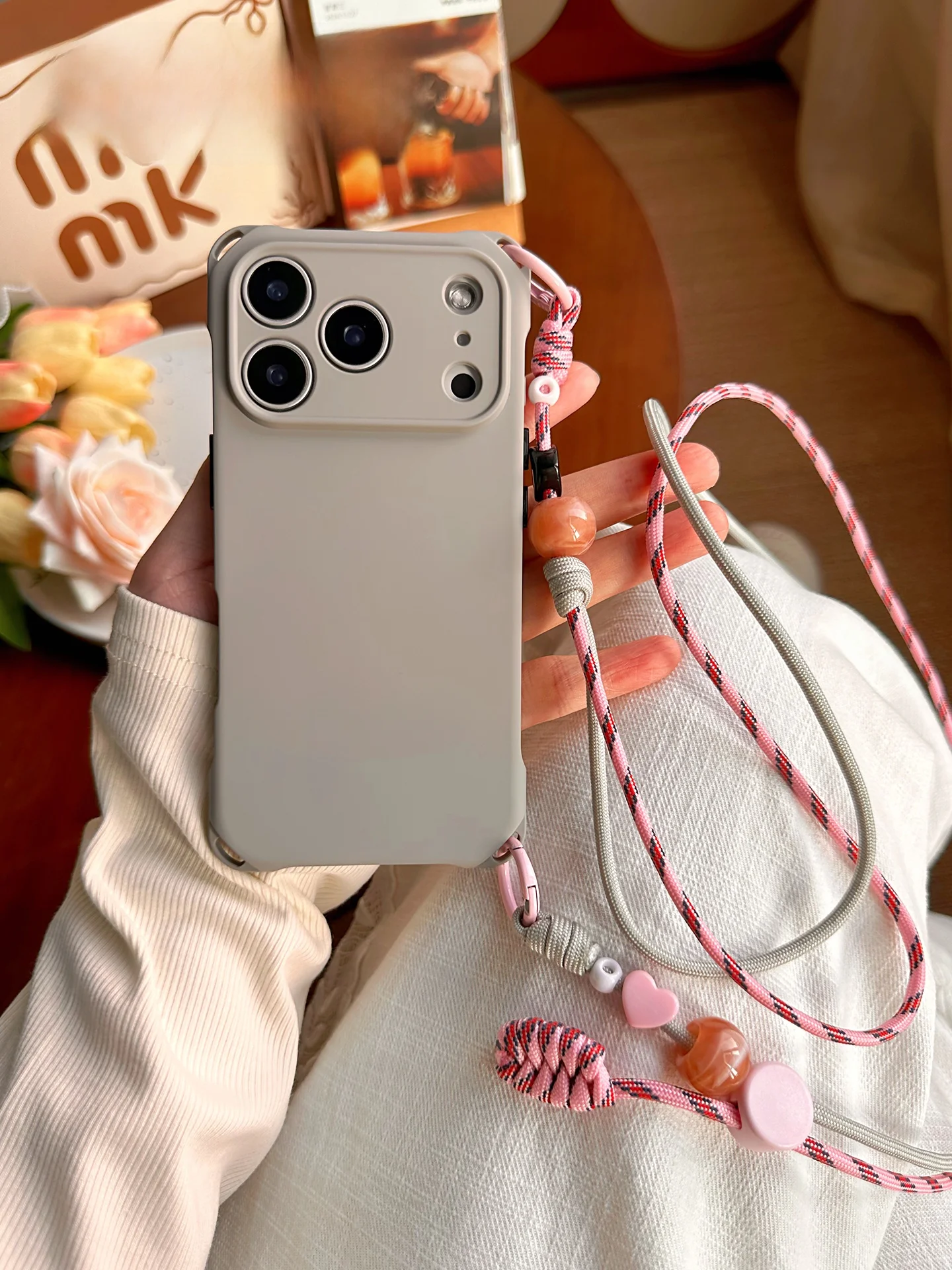 スマホショルダーコーデの選び方とおすすめ3選：実際の生活シーンで使えるアイテムを徹底解説