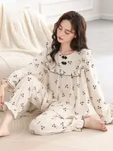 薄手コットン長袖パジャマ【フラワープリント・ガーデンスタイル・母親向け・秋用】（セットアップ対応）