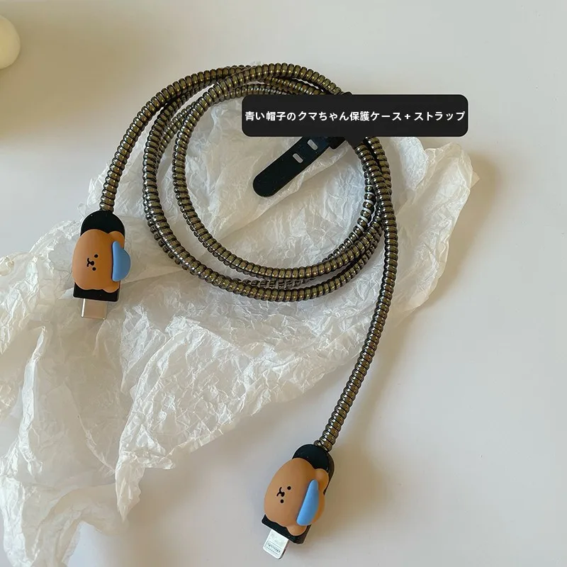 充電コード整理用の保護カバー：かわいい小熊デザインでコードを安全に収納