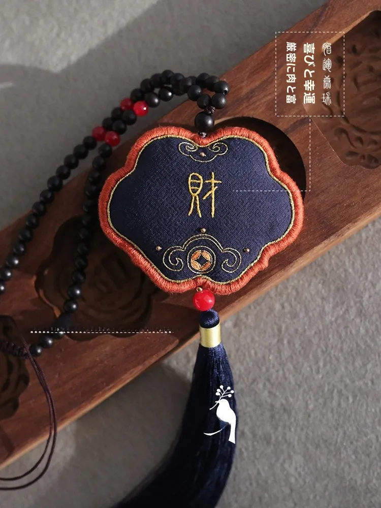 刺繍ハンドメイドDIY材料キット：牛モチーフ・香袋・平安符で贈る敬老の日プレゼントの実用性と注意点