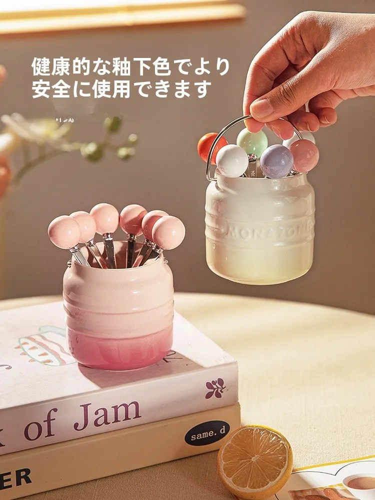 304ステンレス製フルーツフォークセット：キッチンに使えるおしゃれなプレゼントとしての実用性と収納効率