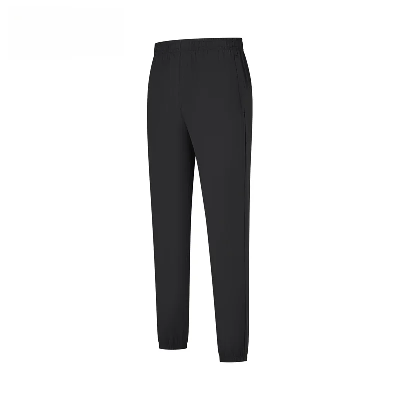 女性用スポーツパンツ XTEP フィット感とUVカット機能の実用性を検証