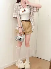 カジュアルなハイウエストカーキ色工装ショートパンツ【夏向け・コンパクトサイズ・レトロスタイル】