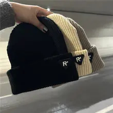 ファッションニット帽【秋冬用・耳カバー付き・街頭スタイル】