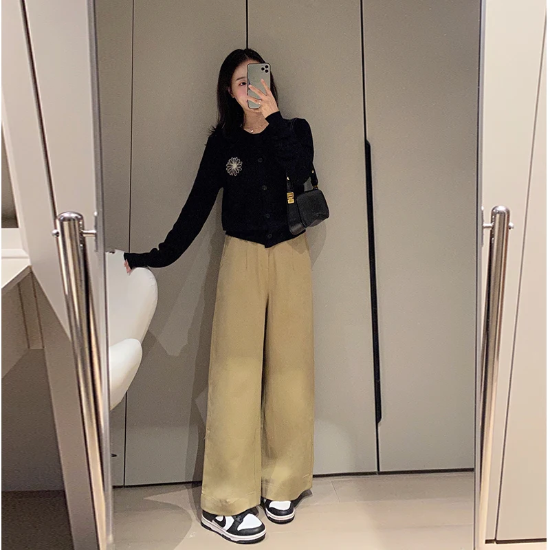 カーゴパンツ コーデ レディース | 春秋通勤向けフィットワイドレッグパンツの定義と特徴