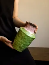 創造的なデザインの陶製花瓶【侘び寂びスタイル・インテリア用・生花・ドライフラワー対応】