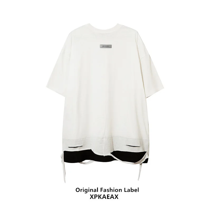 オーバーサイズTシャツでかすぎたってどうやって直す？デザイン性のある切り替え風Tシャツで解決するリアルなスタイリング