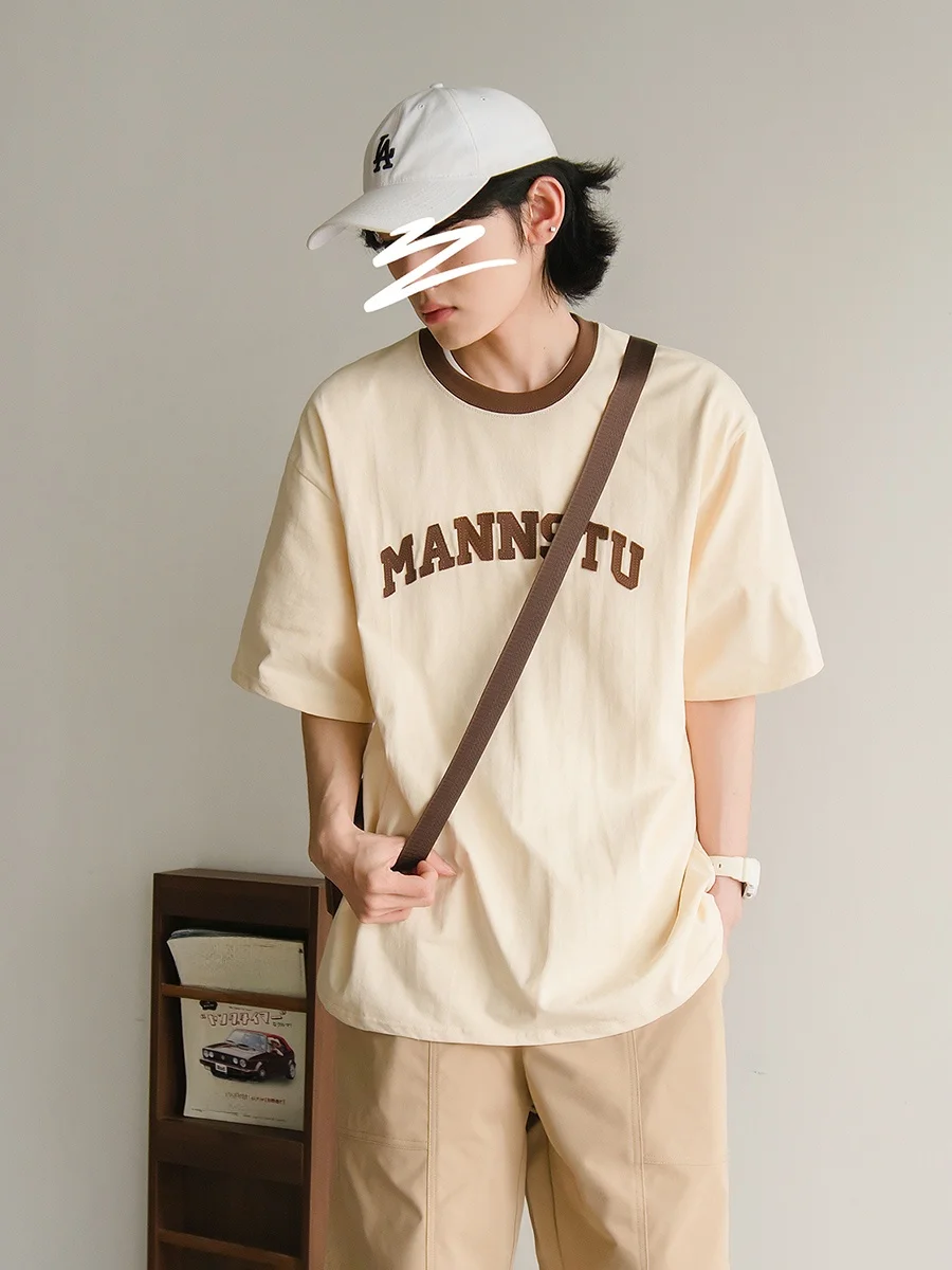 刺繍ロゴ入りTシャツ：ワンポイント刺繍の青春スタイルと実用性を解説