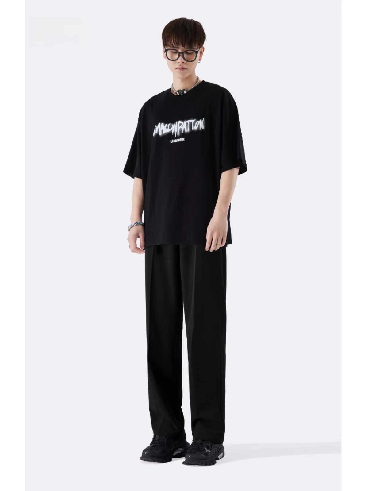 メンズ ロング 服で悩むなら、これひとつで解決できる？
