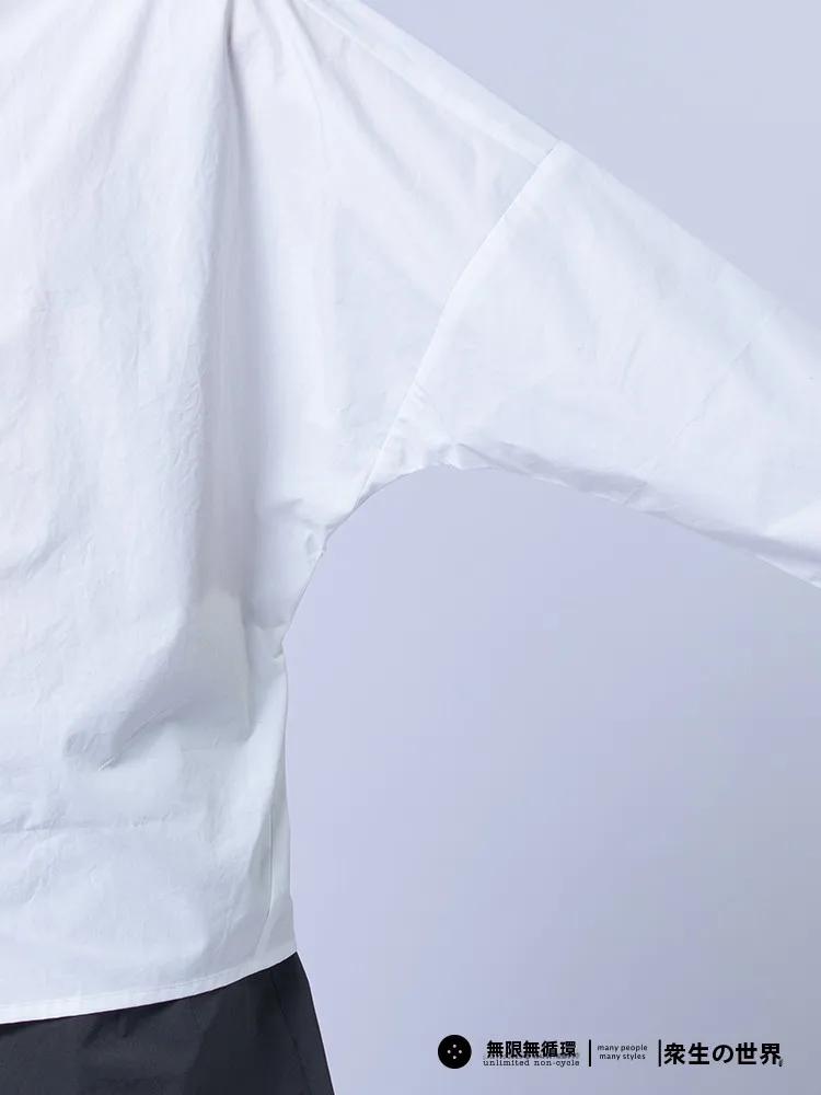 シンプルなメンズシャツは、本当に「着るだけで気分が変わる」の？