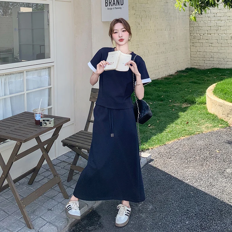 20代後半の日常コーデに欠かせない「撞色デザインのカジュアルショートスリーブパーカーワンピース」は、どう選ぶ？