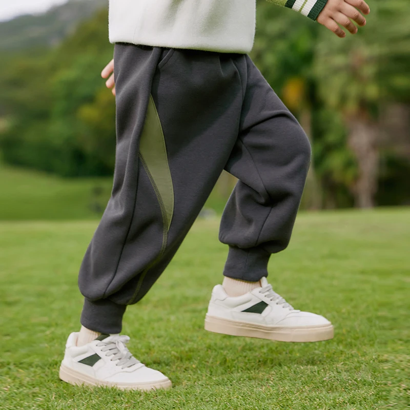 男の子用秋のスポーツパンツ【シャーリング付き・スタイリッシュデザイン】（セットアップ対応）