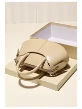 真皮製 半円サドルバッグ【シンプルデザイン・ショルダー・斜め掛け対応】