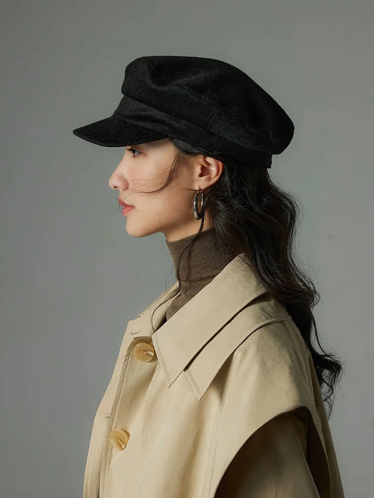 紅いキャプテンハットは、本当に秋冬のファッションに欠かせないのか？