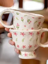 高級感あるマークカップ【クリーム色・レトロ小花模様・陶器製】