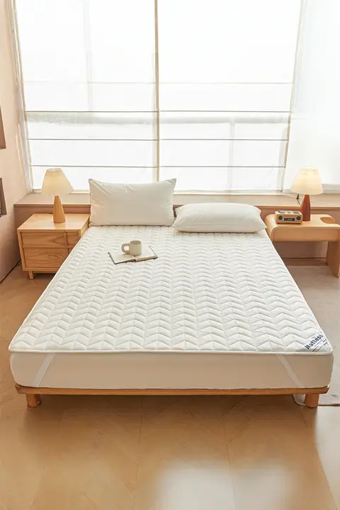 無地ミルクフリース敷きパッド【折りたたみ可能・寝具用】