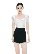 リボンデザインの女性用半袖Tシャツ【夏用・オリジナルデザイン】