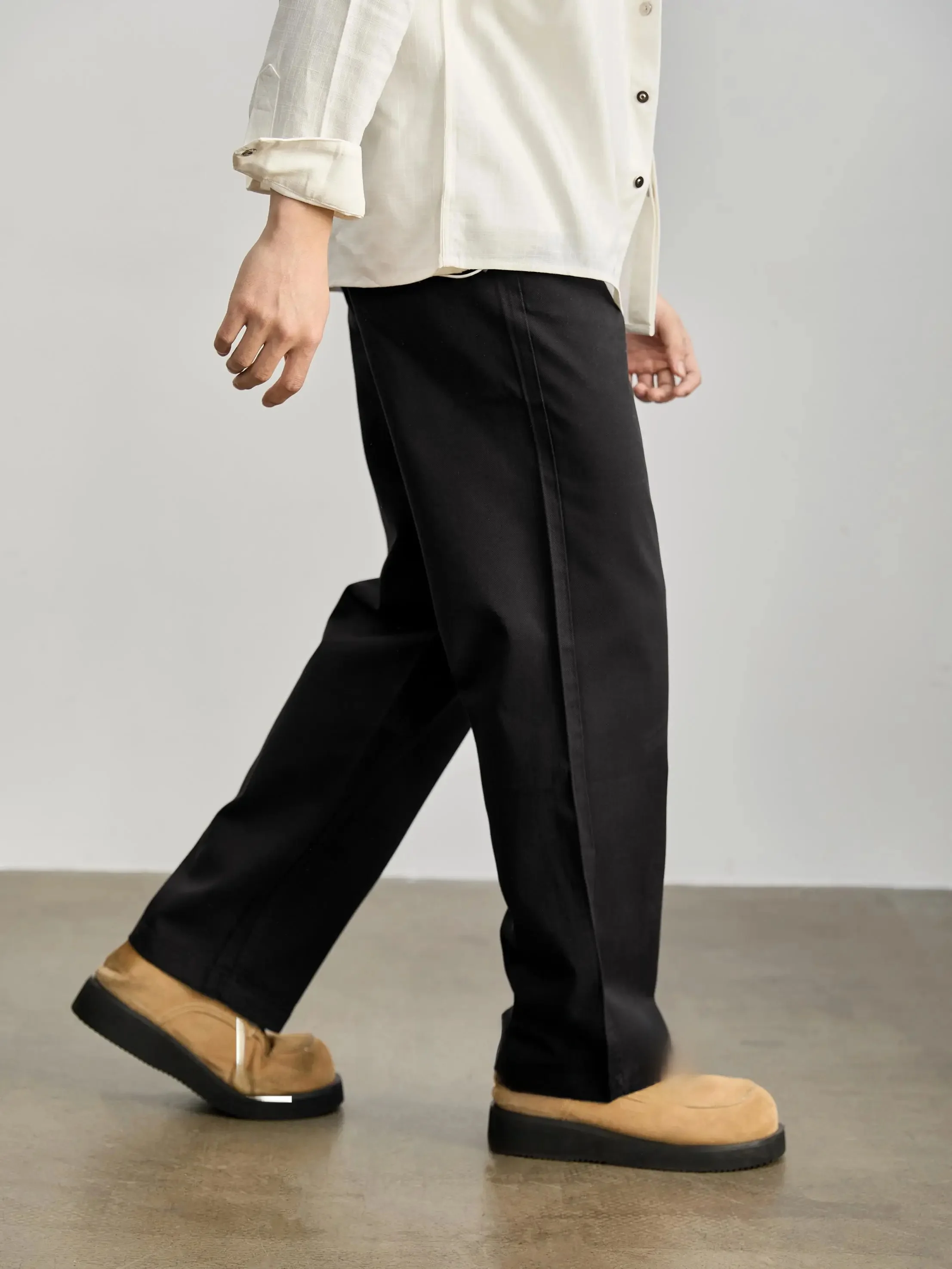 メンズホワイトパンツ メンズ おすすめブランドで比較：LUUDのリメイクデザインストレートパンツ