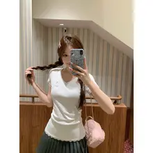 甘いデザインのレース切り替えVネック刺繍小狗Tシャツ【夏用・短袖】（セットアップ対応）