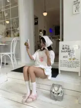 花束デザインの重厚なコットンTシャツ【男女兼用・誕生日ギフト用】（セットアップ対応）