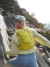 リュックサック 登山リュック 軽量 トレイルランニング アウトドア トレッキング 登山 ランニング スポーツ カジュアル