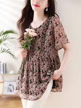 夏用のフラワープリントシフォン半袖ブラウス【体型カバー・フィット】