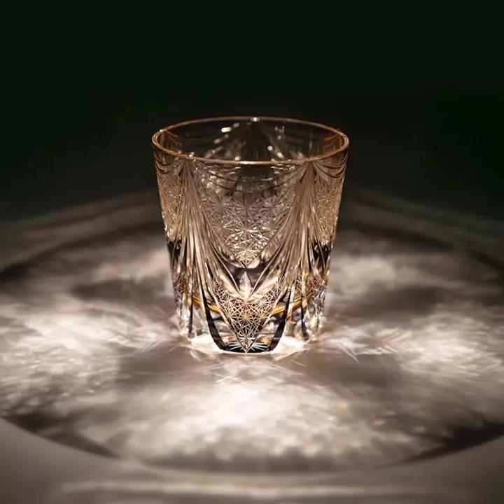 江戸切子風 手作りクリスタルグラス【酒用・装飾彫刻入り】