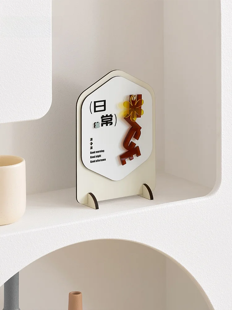 おしゃれなデスクを選ぶときに迷うなら、この1つのデザインが答えになる？