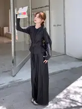 高級感のある黒のベストとワイドパンツ【春秋用・韓国スタイル・トレンド】（セットアップ対応）