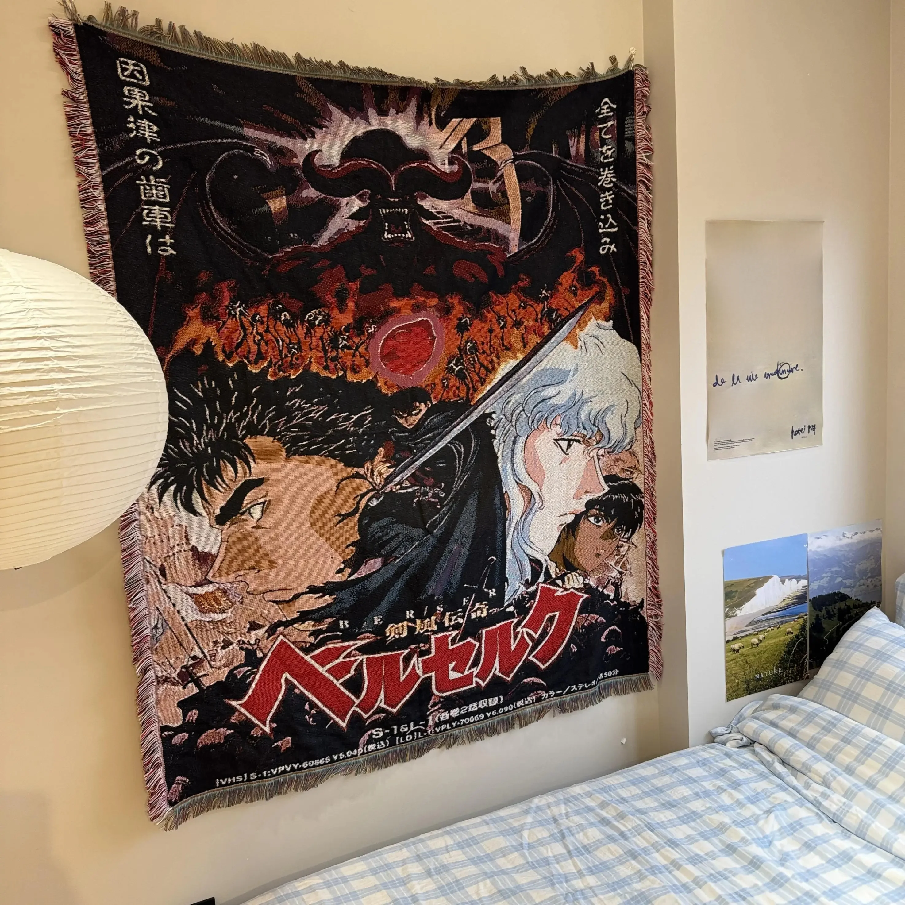 ベルセルク 蚀刻デザイン毛布：アニメコミックにインスパイアされたキャラクターアイテムの実用性とデザイン解析