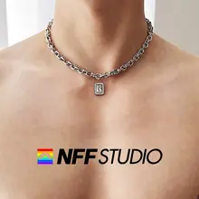 NFF デザインのメンズファッションネックレス【キューブストーン・チタン鋼・カジュアルスタイル】