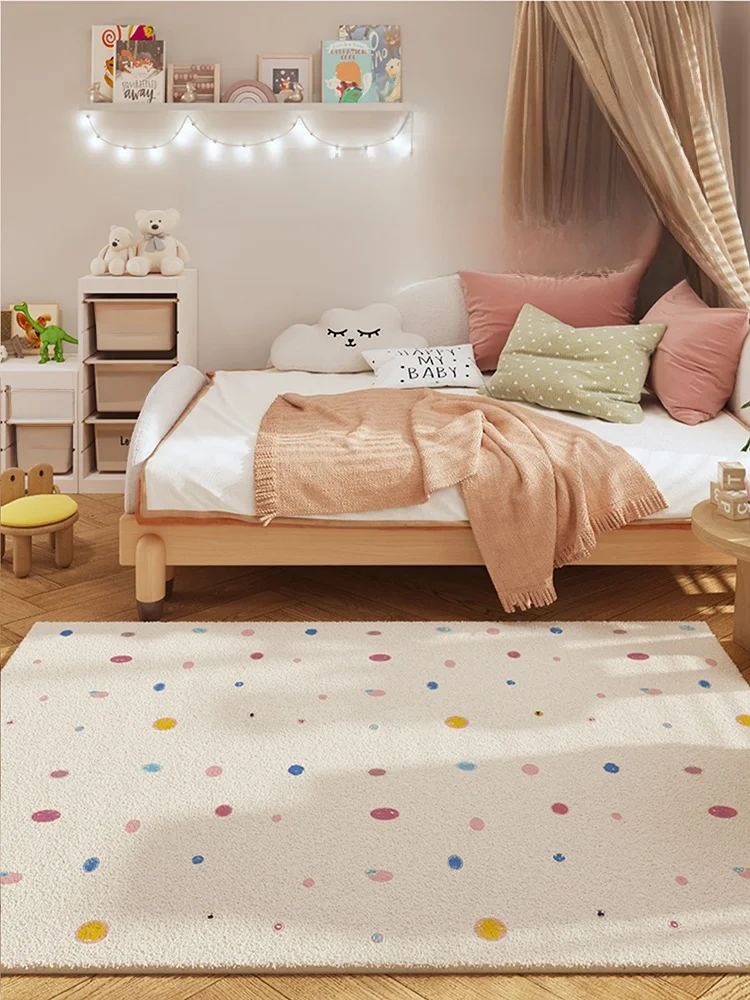 子供部屋のカーペットで「落ちない」「滑らない」「かわいい」を実現するには？