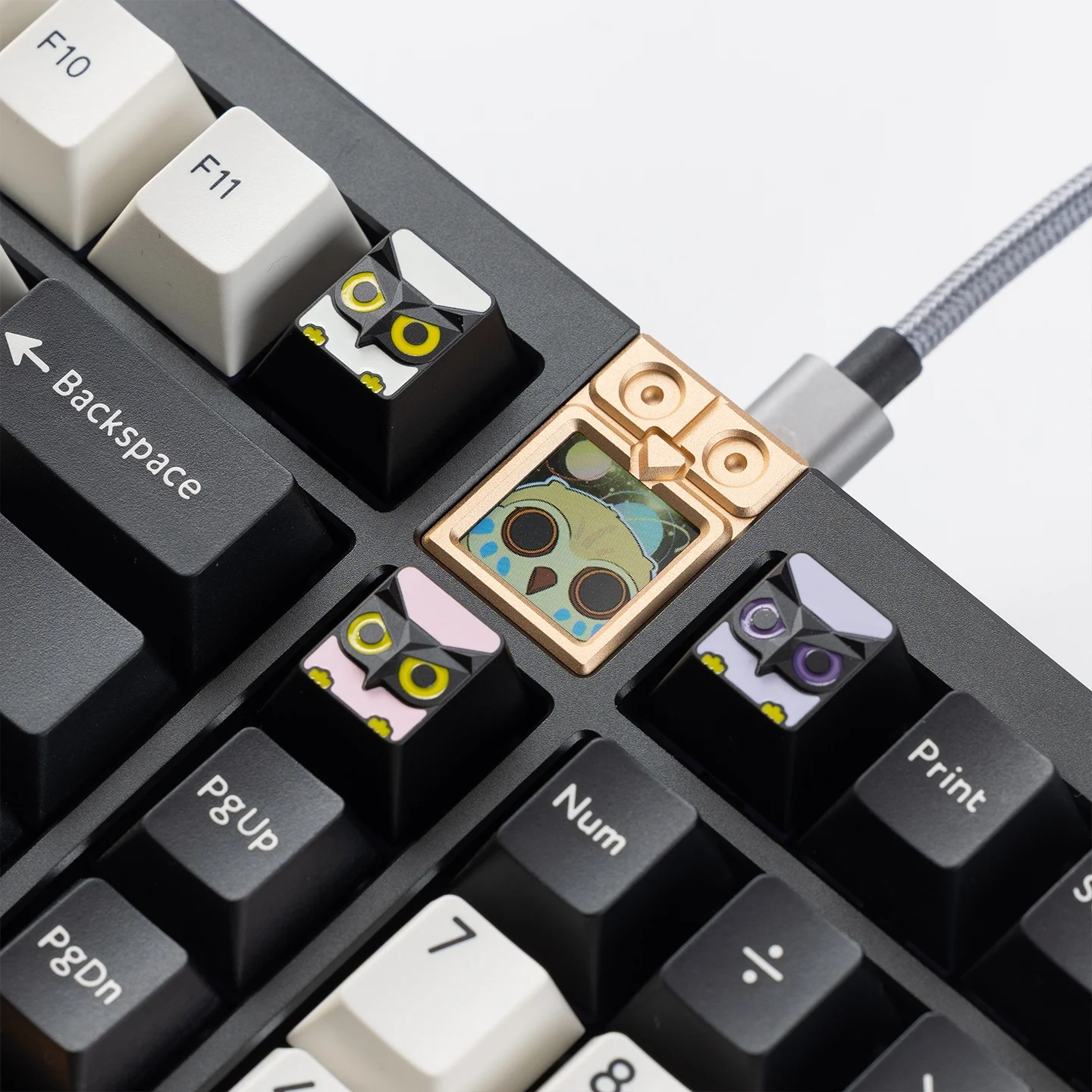 CapsLockキーが誤作動するとき、どうやってキーボードを「心地よく」するの？