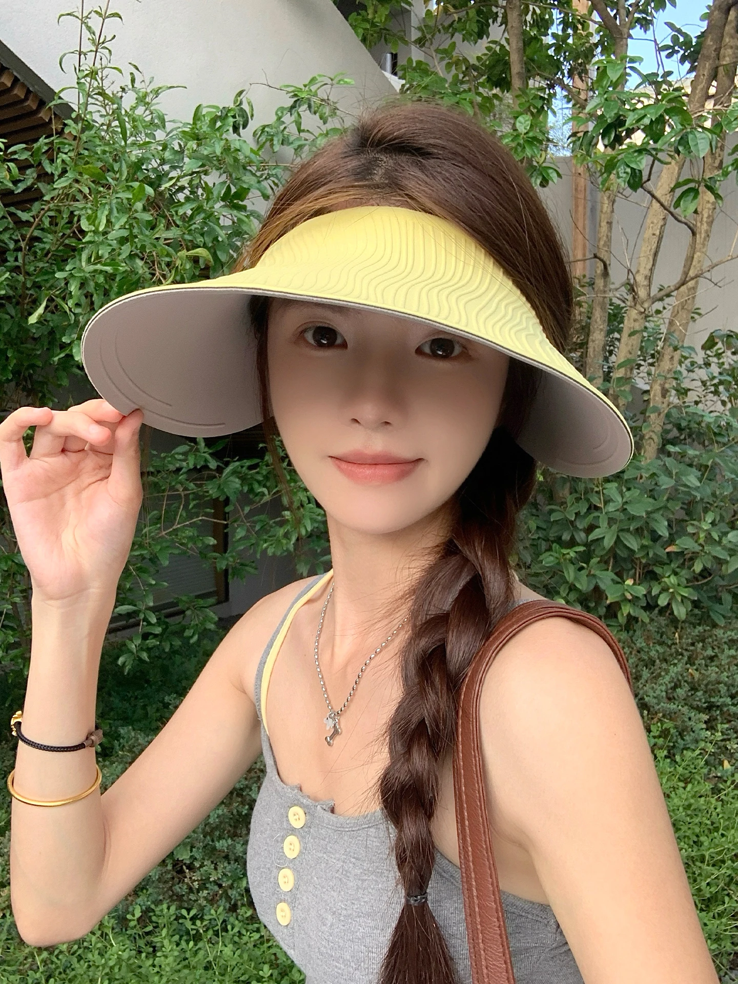 アウトドアライフで日差しに負けない、夏の1本で変わるスタイルは？