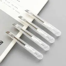 シンプルな半透明の携帯用カッターナイフ【宅配段ボール開封用・ステンレス刃】