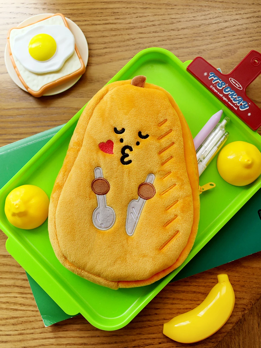 可愛い木瓜デザインの毛Plushペンシルケース：昔の筆箱女子が選ぶ、学生用大容量収納の実用性