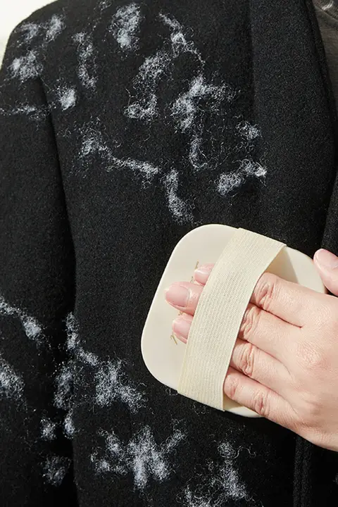 水洗可！強力粘着毛取りブラシ【ペット用・ポータブル・衣類用】