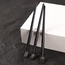 指腹斜めカットノーズシェーディングブラシ【メイクアップ用】