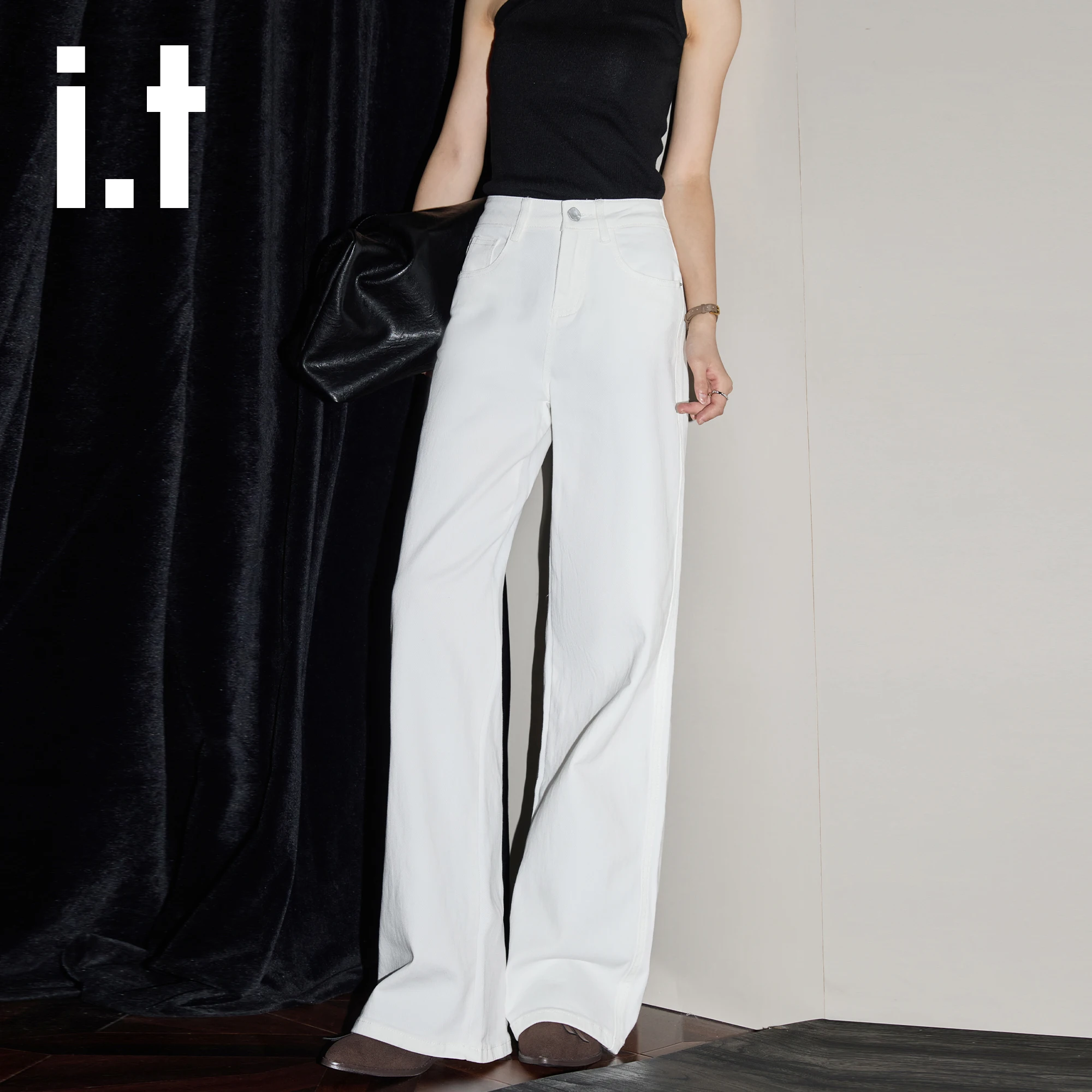 白色ハイウエストベルボトムジーンズ：春夏季のスリムスタイルに最適なワイドレッグパンツ