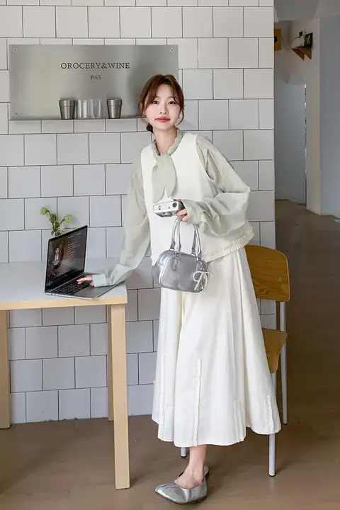 2点セット レディース ベスト ワンピース スカート オフホワイト 秋 フレンチスタイル きれいめ 上品 フェミニン