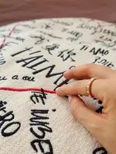 オットマン 靴を脱ぐための椅子 ユーザー 家具 ブラックホワイト 立体刺繍 ラウンジソファ シンプル