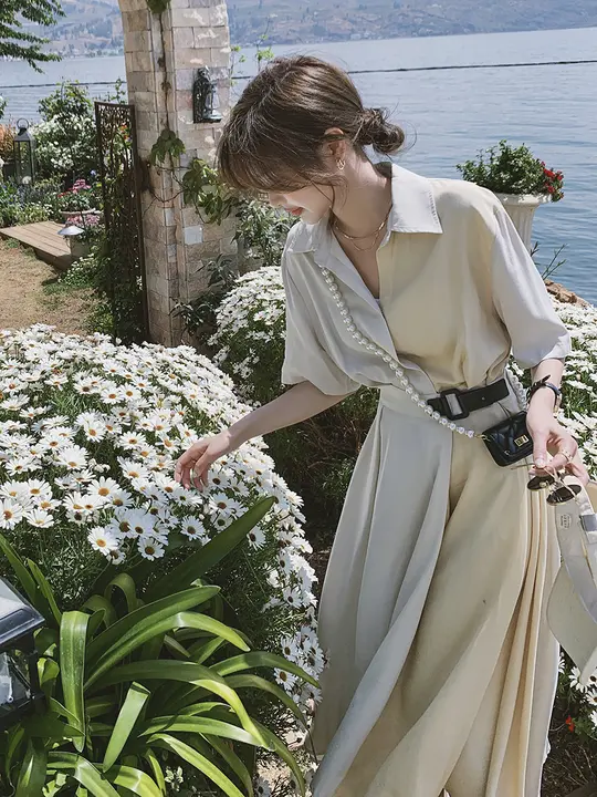 ワンピース 女性 夏 新作 デザイン感 ニッチな 切り替え フィット感のある ロング シャツ ドレス 高級感