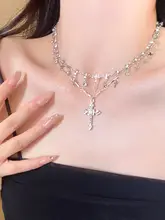 スタイリッシュな重ね着け十字架ネックレス【女性用・高級感あるロックボーンチェーン】