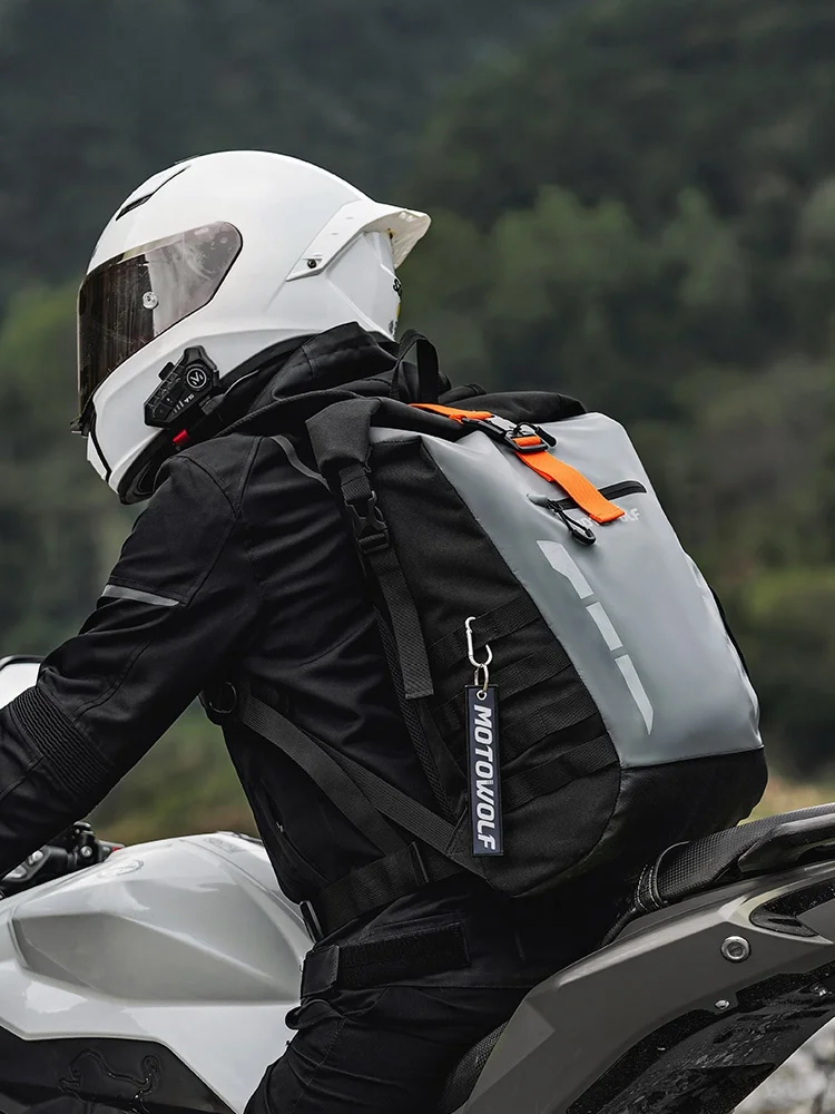 摩多狼 バイク用大容量バックパック【防水・雨天対応・ライダー用】