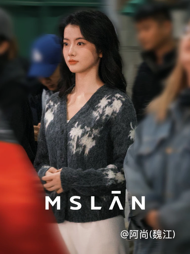 モヘアカーディガン ニードルス：ヴィンテージスタイルのマヘ毛ニットカーディガンが提供する実用性と着心地