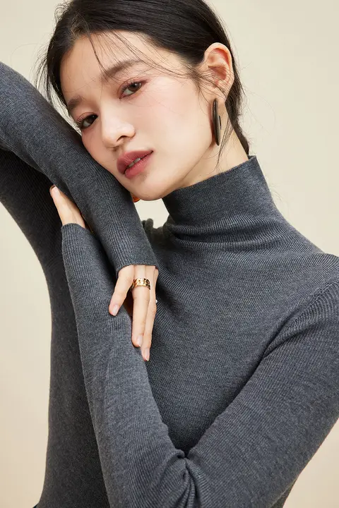 島精 無縫製品の高級ウールハイネックニットトップス【ドイツ製・厚手・女性用】