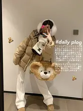 デザイン性のある大きいサイズの女性用羽毛コート【冬用・暖かさ抜群・スポーティーなスタイル】