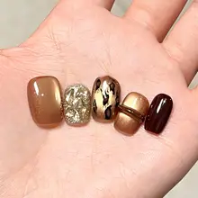 高級感ある豹柄キャットアイネイルチップ【ハンドメイド・短めデザイン・美白効果】