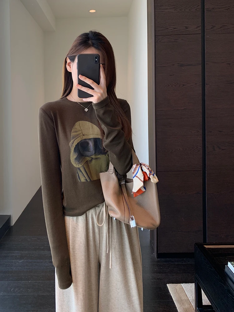 アンリマティス tシャツは本当に学生に人気？それとも、大人の日常にこそ合うアイテムなのか？